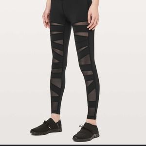 Lululemon mesh leggings, size 4